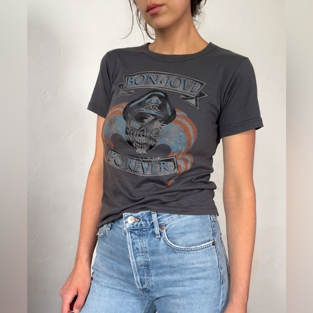 Junk Food Clothing - Bon Jovi Band Tee